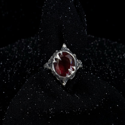 Orlok Ring - Garnet and Grey Moonstone