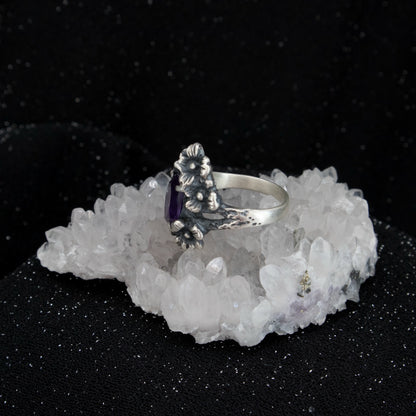 Nightshade Ring - Amethyst - Size 7.25 - Ready to Send