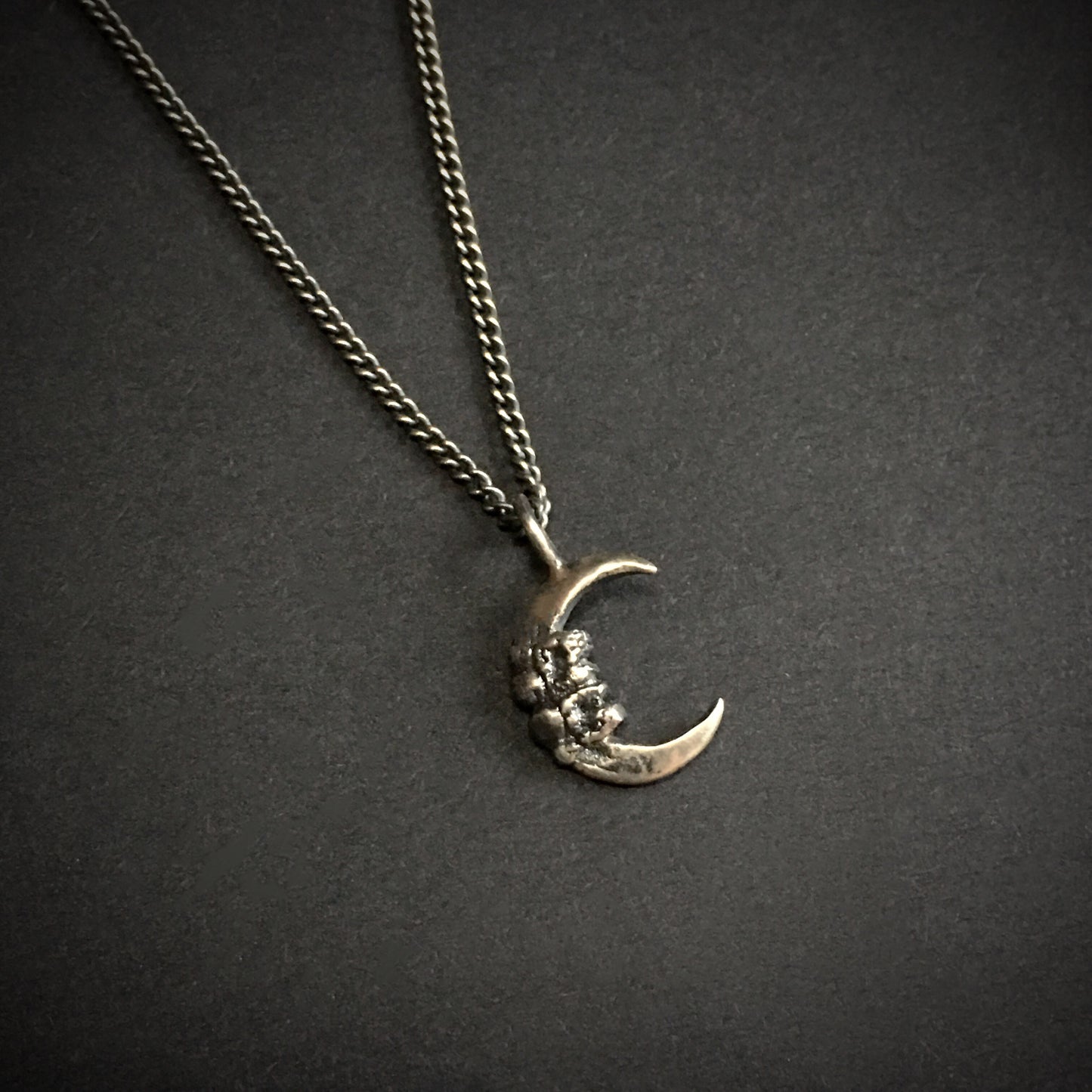 La Petite Lune Pendant