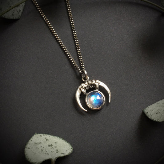 Luna Obscura Pendant