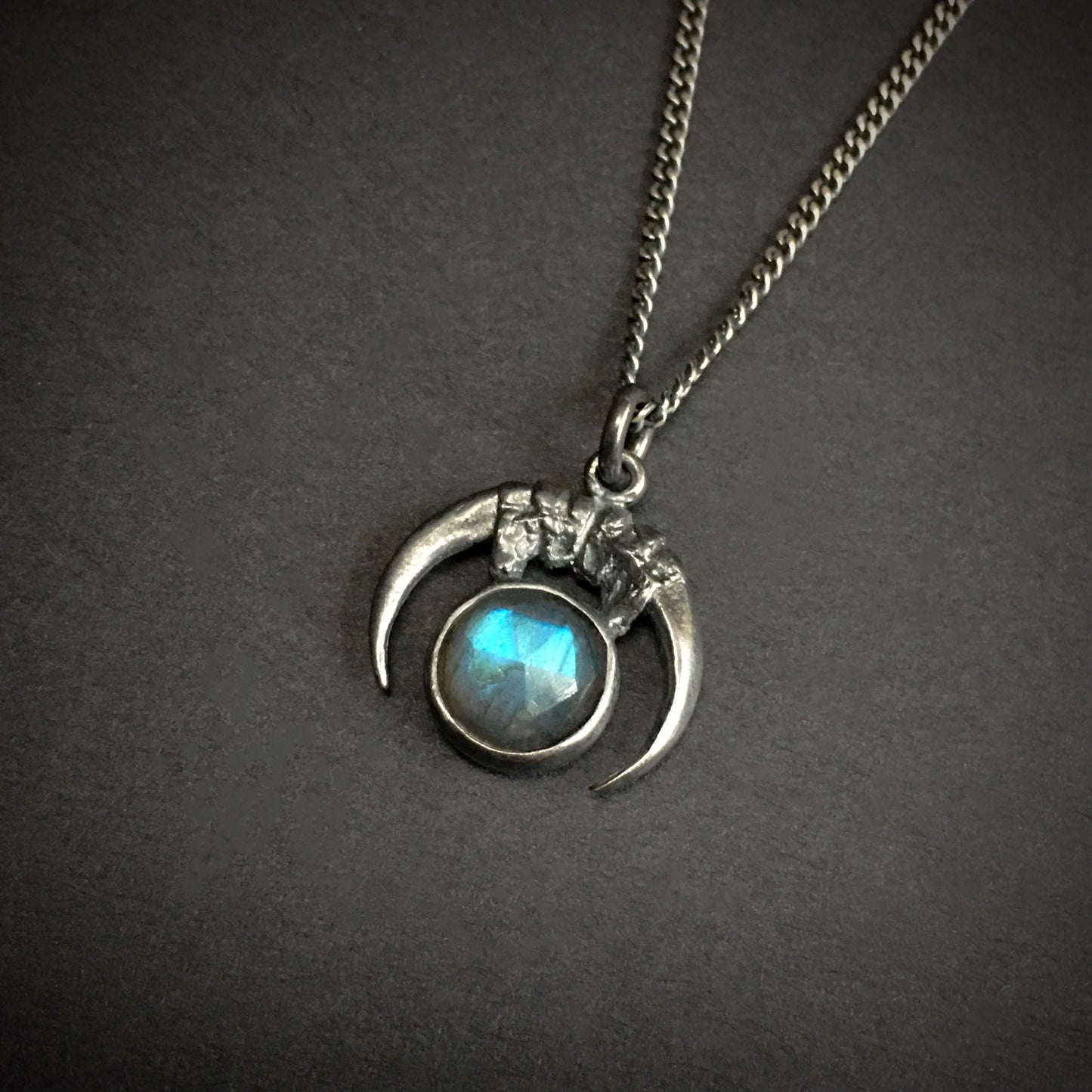 Luna Obscura Pendant