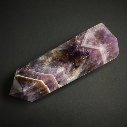 Large Purple quartz Obelisk Point