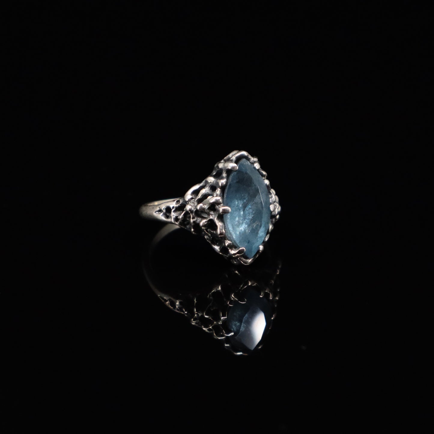 Aphrodite Ring (Moss Aquamarine and Amethyst)